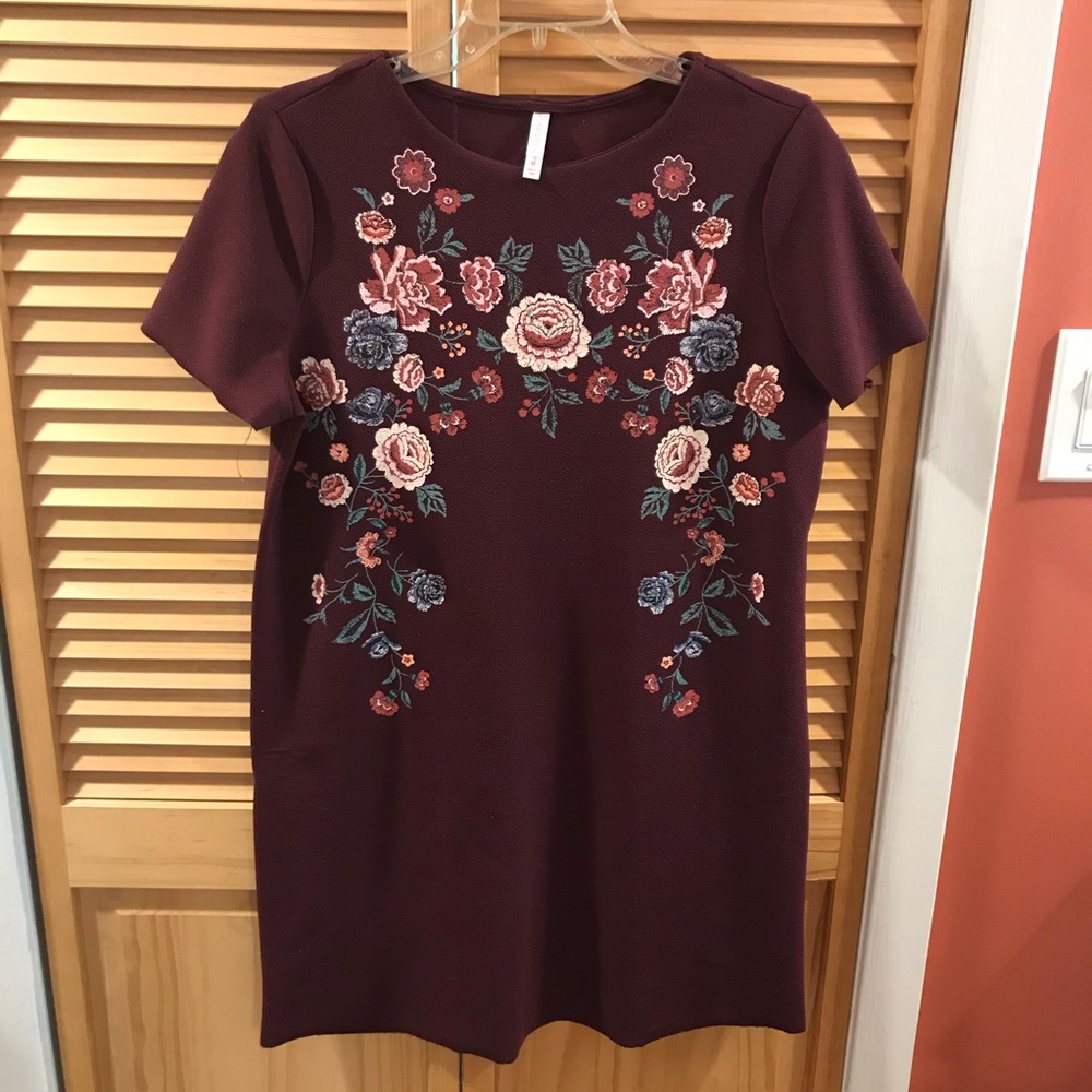 Xhilaration 💐 T-Shirt Dress